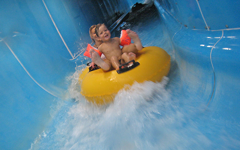 aquarena-crazy-bob_slid